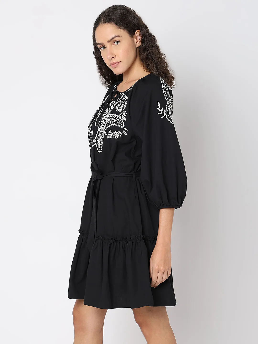 Black Contrast Embroidery Dress