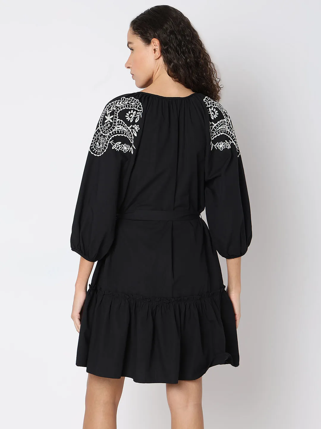 Black Contrast Embroidery Dress