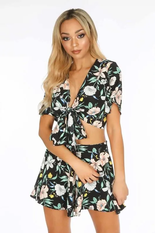 Black Flowy Floral Tie Front Crop Top 