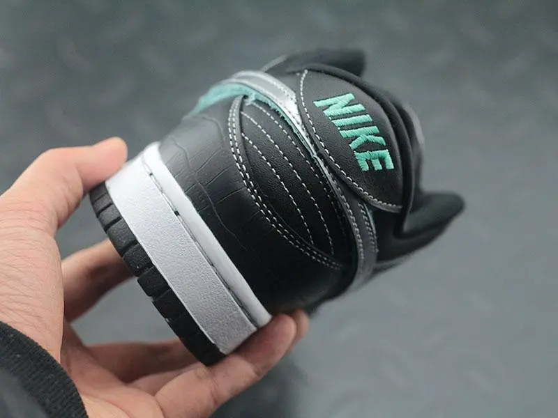 Diamond Supply Co. X Nike SB Dunk Low Pro Black