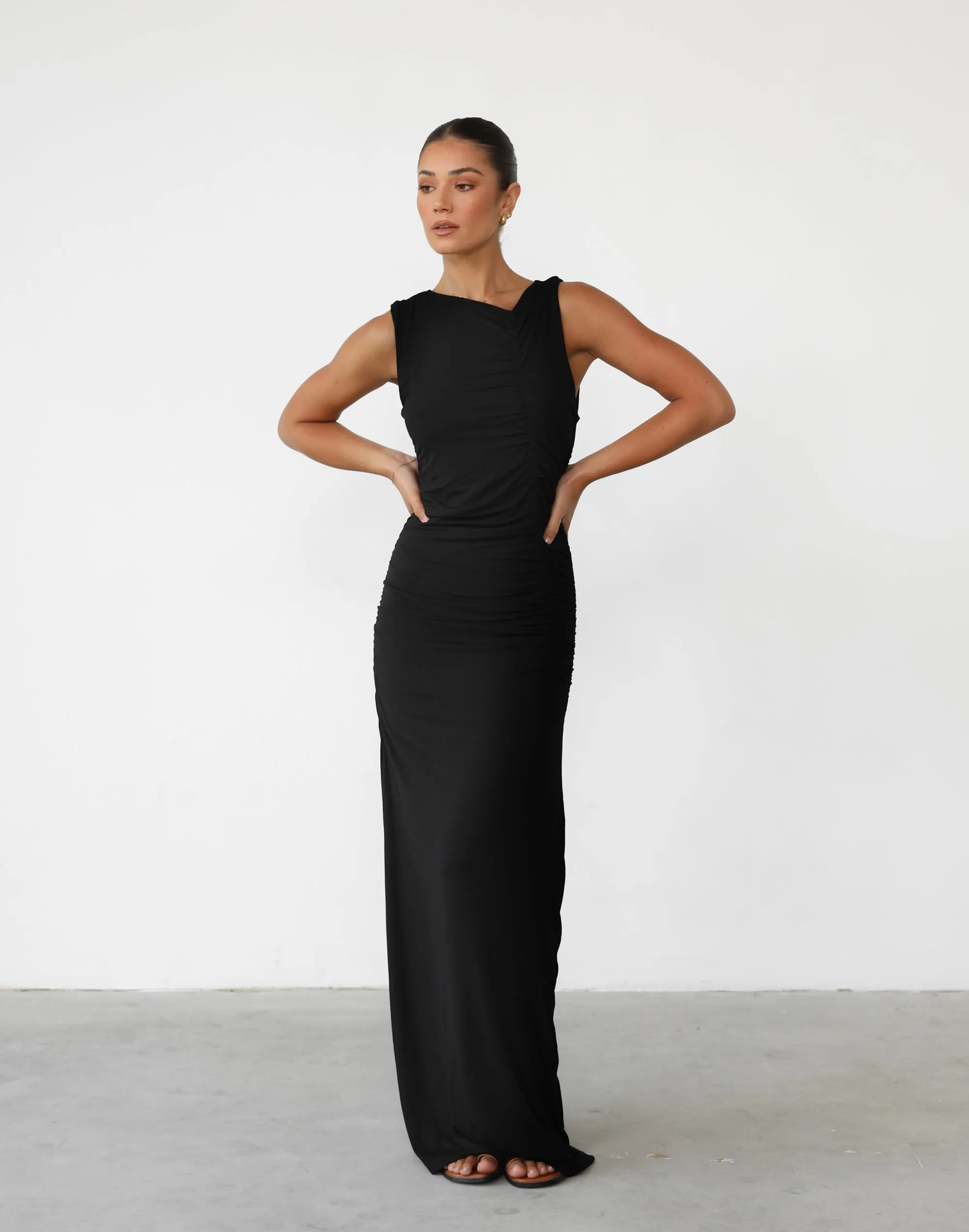 Everleigh Maxi Dress (Black)