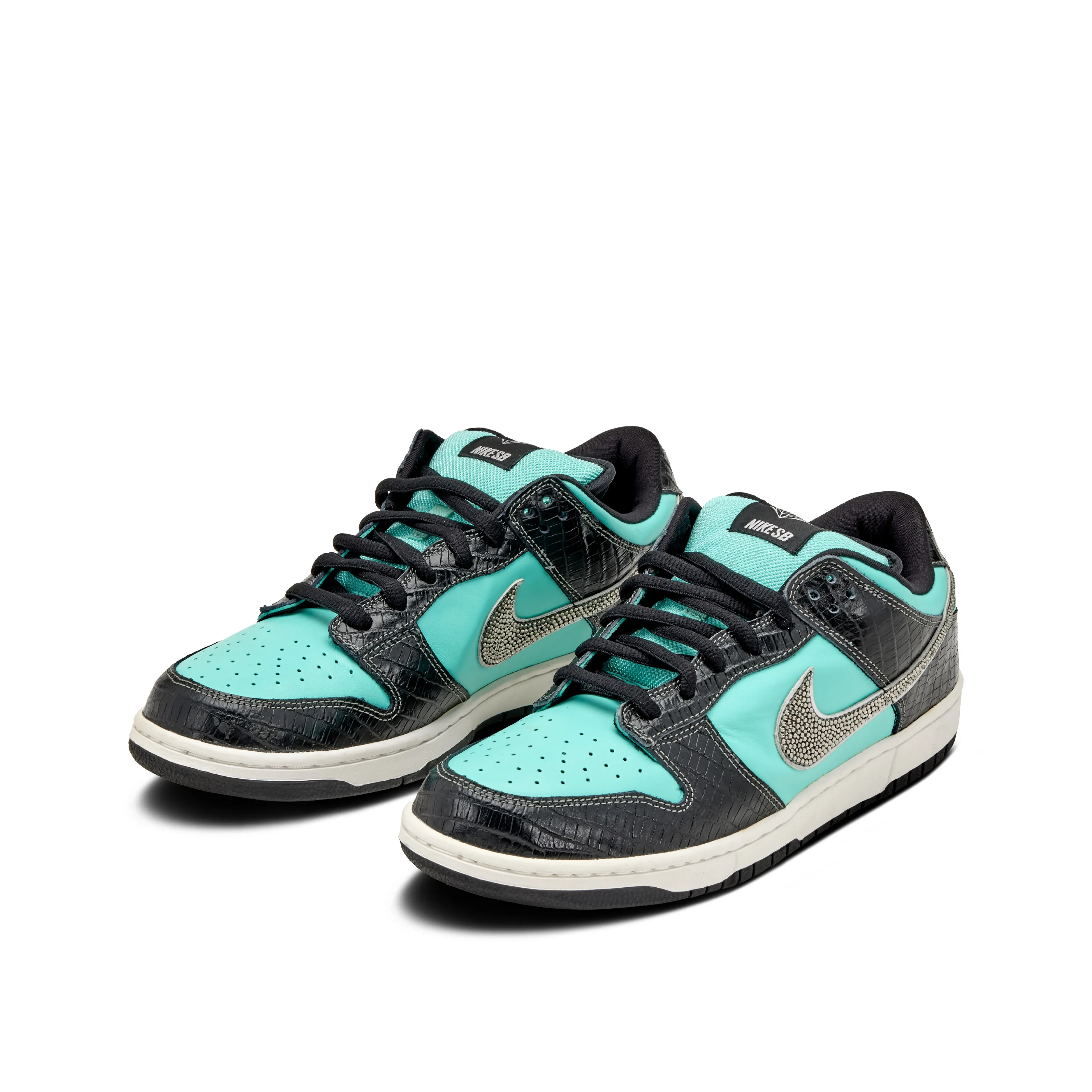 Nike Nike SB Dunk Low Pro Diamond Supply Co. Tiffany Customized with Swarovski Crystals | Size 13