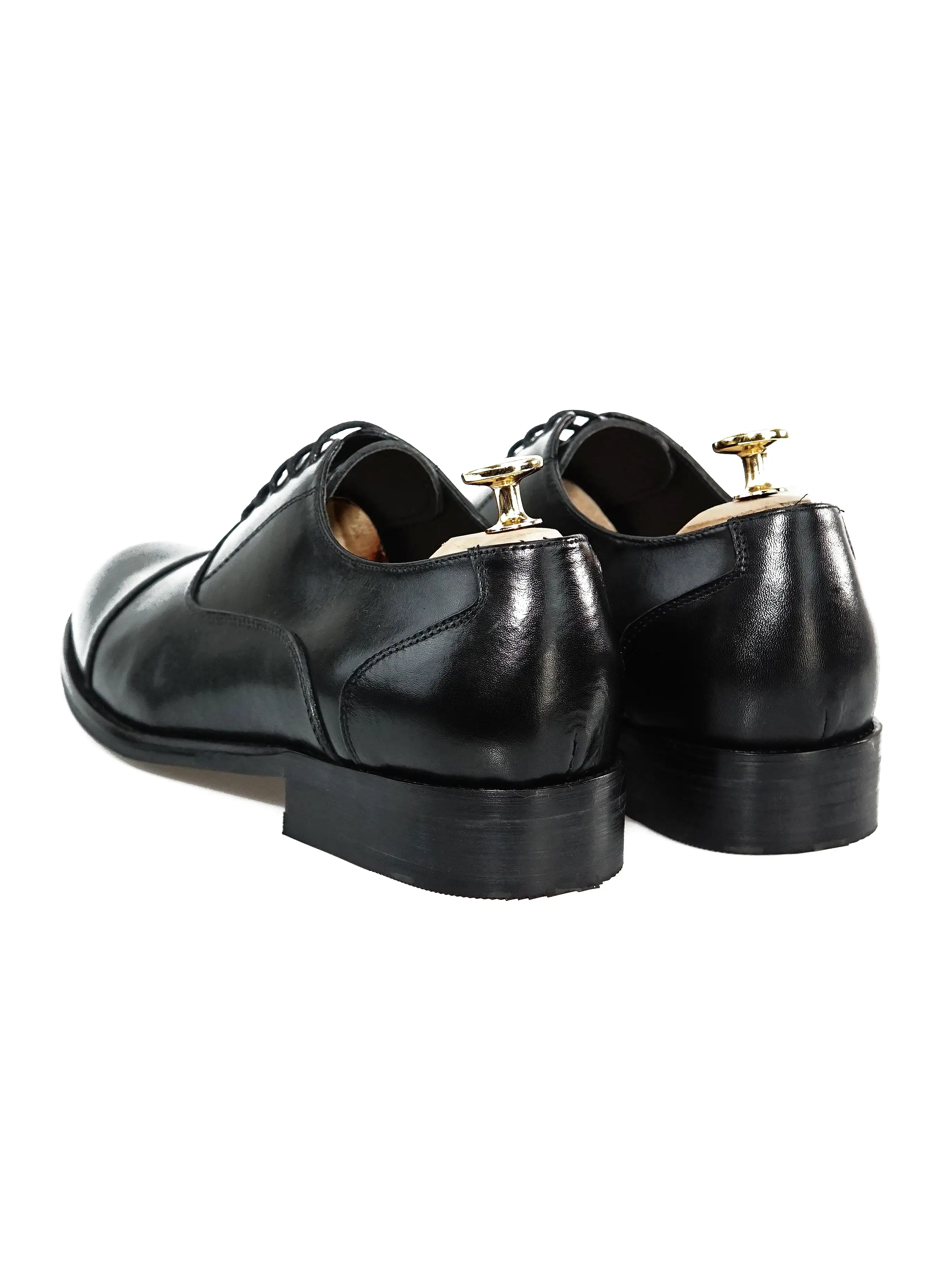 Oxford Cap Toe - Black Lace Up