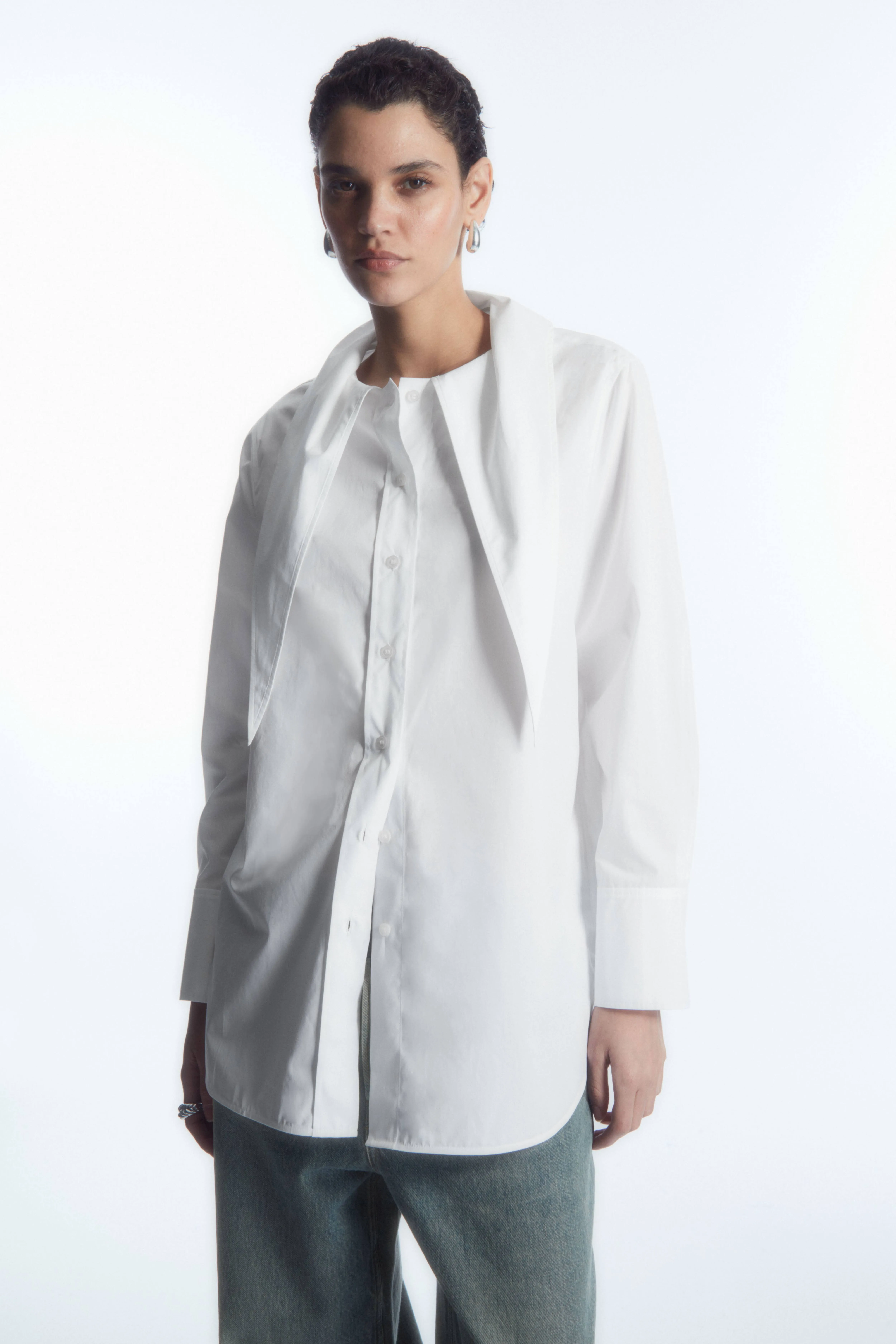 TIE-NECK DAGGER-COLLAR SHIRT - Long sleeve - Regular length - WHITE - Ladies | H&M GB