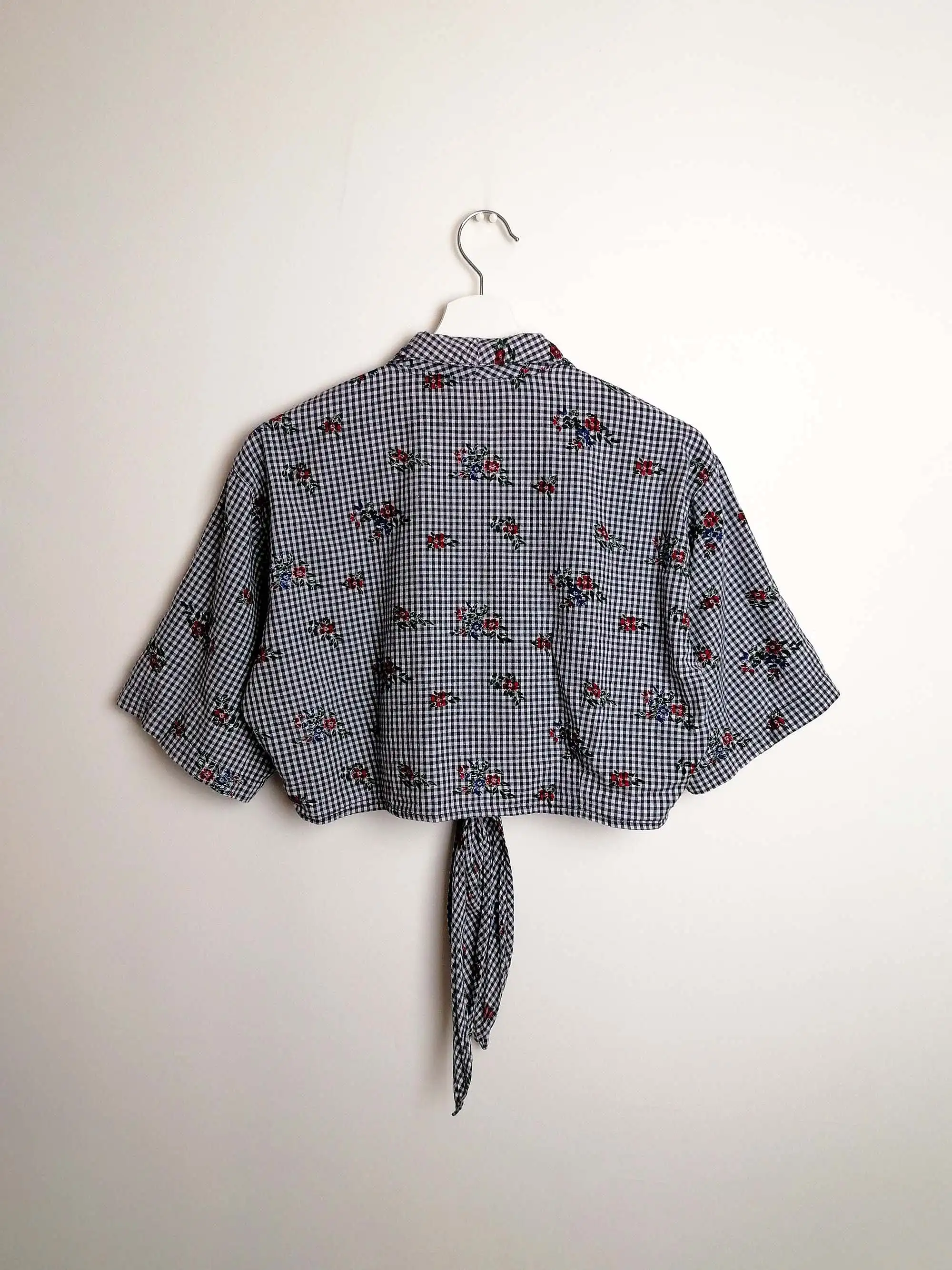 Tie-up Crop Top Gingham - size S-M